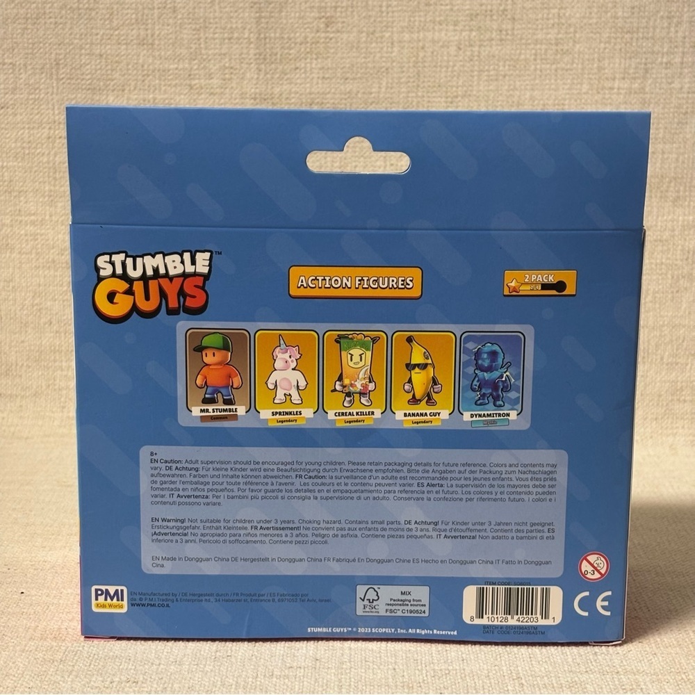 Stumble Guys Banana Guy & Cereal Killer Legendary Figure Pack - Picture 3 of 3